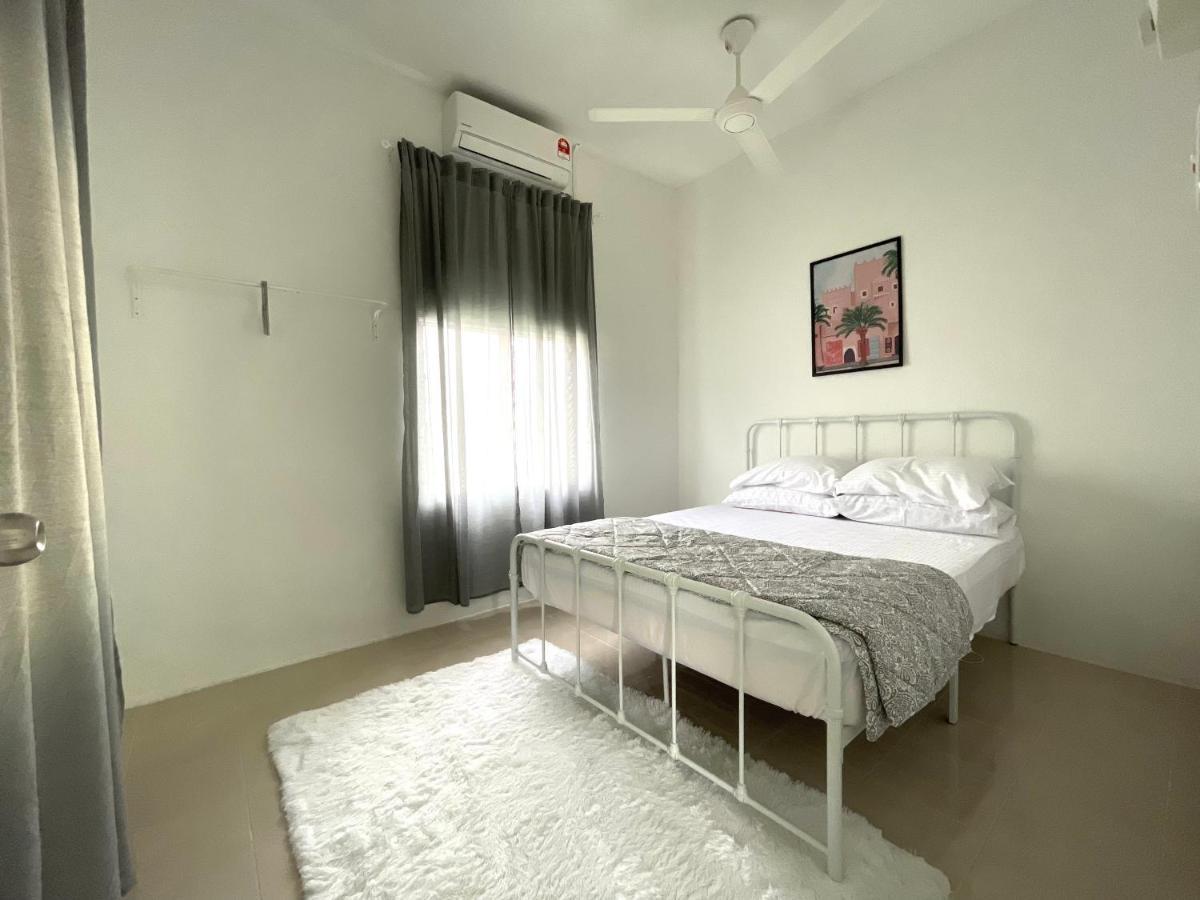 Cosy Little Home Near To The Town Pasir Puteh Exterior photo